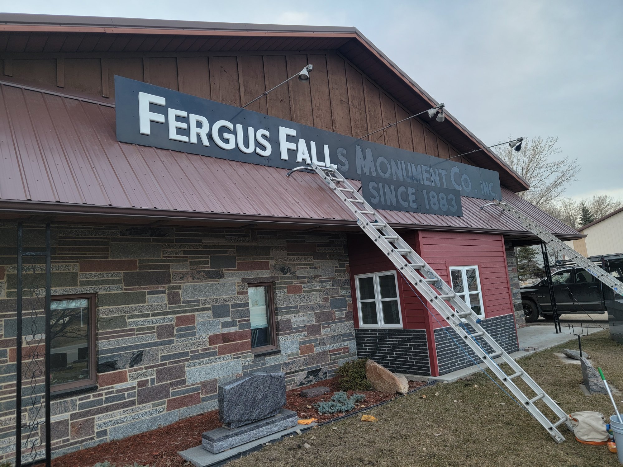 Commercial painting Fergus Falls Monument