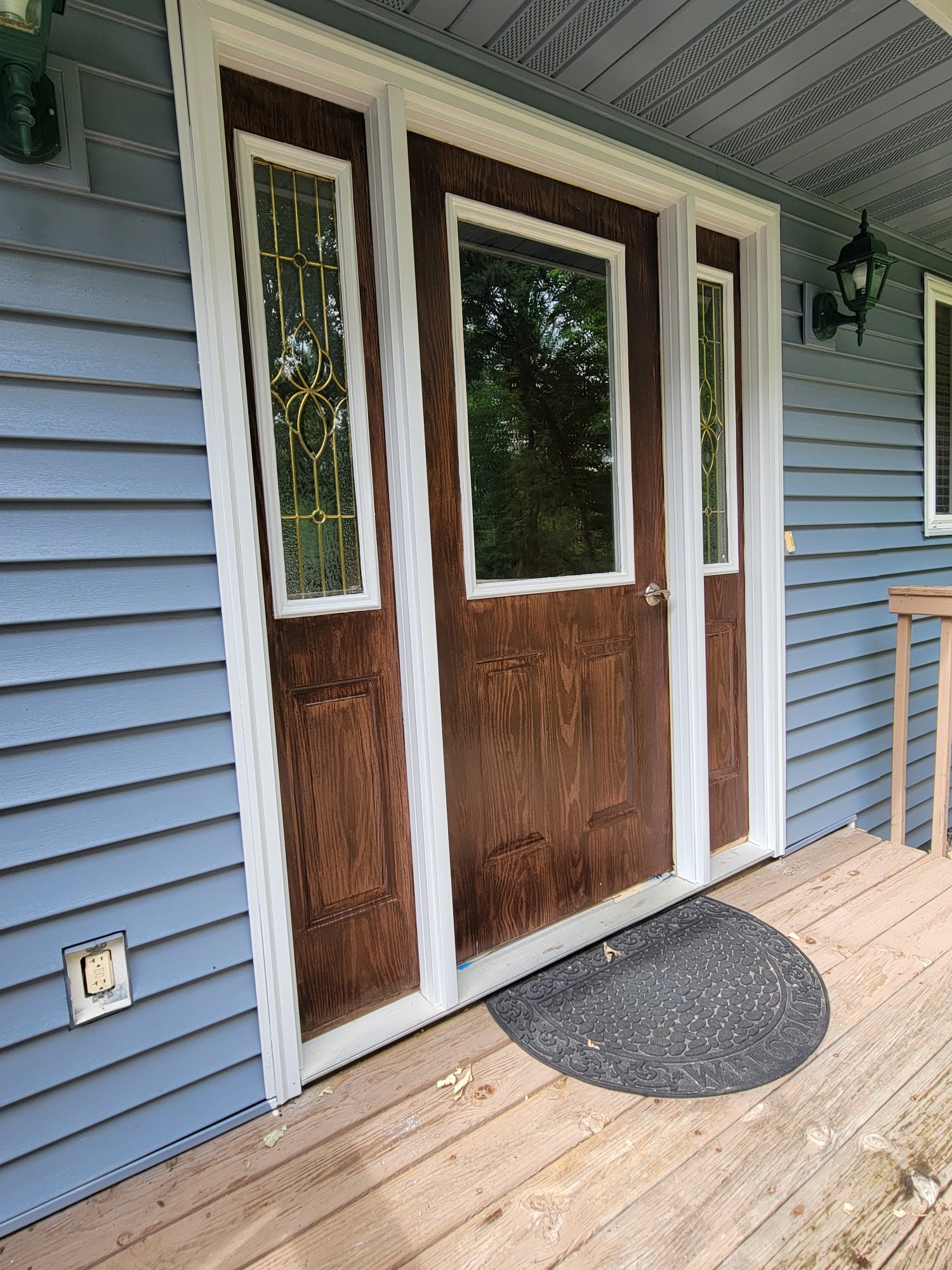 Faux wood grain door finish